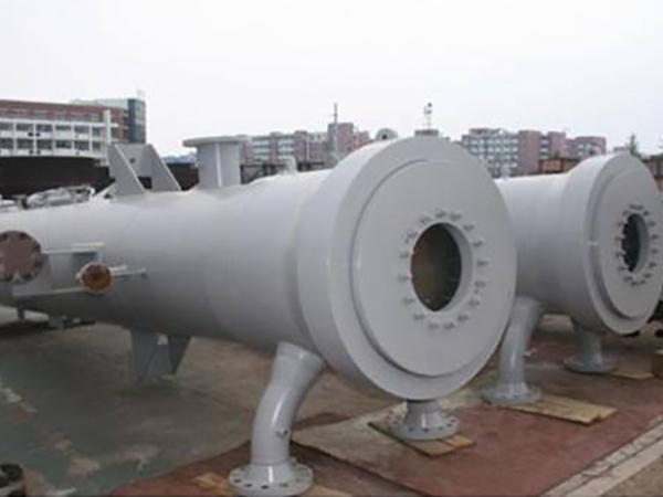 高压加热器 